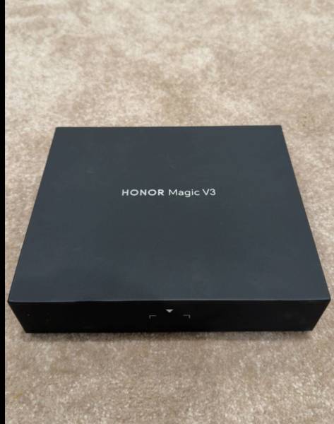 HONOR MAGIC v3 - هونر للبيع 