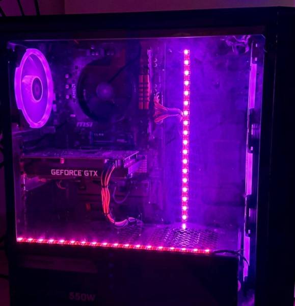 PC gaming للبيع