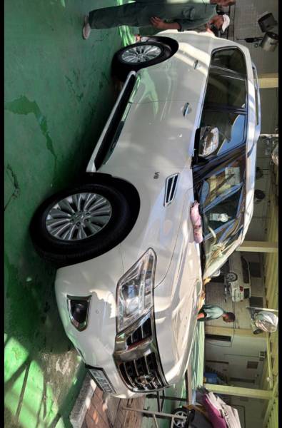 للبيع نيسان باترول 2015