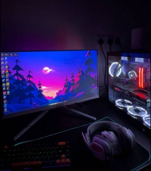 للبيع جهاز قوي جدًا 4 4070TI