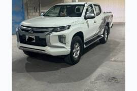 للبيع ميتسوبيشي L200 2022