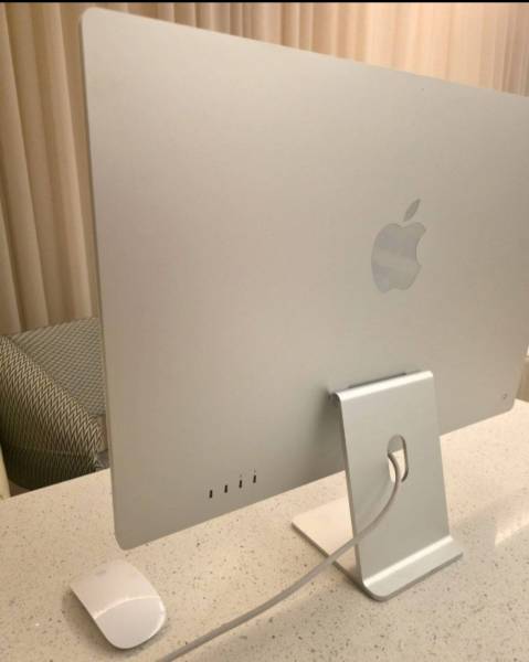 i mac m3 للبيع