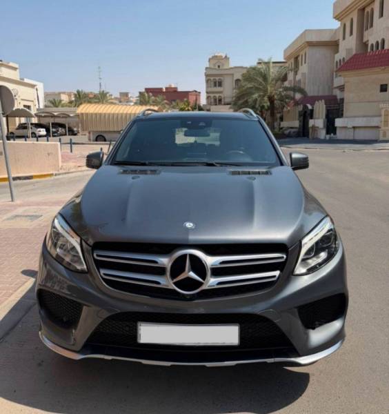 للبيع مرسيدس GLE400  2017