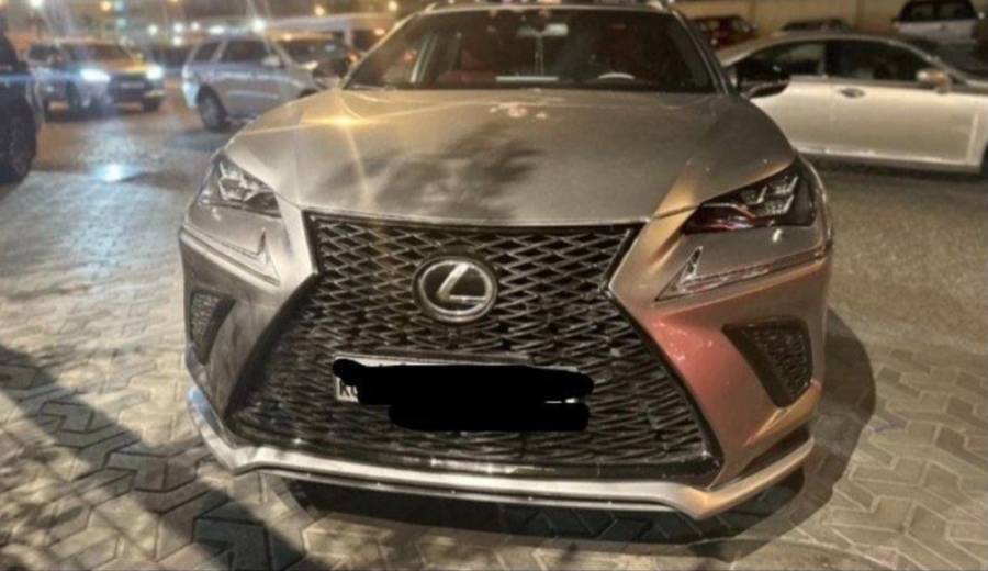 ليكزس 300 NX  2018 للبيع