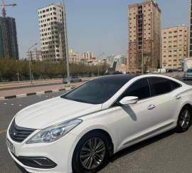 هونداي ازيرا للبيع 2016