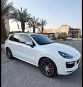 للبيع بورش كايين GTS  2016