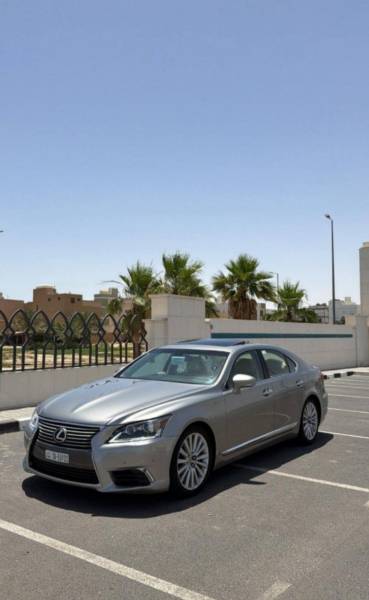 شورت 2015 LS460 للبيع