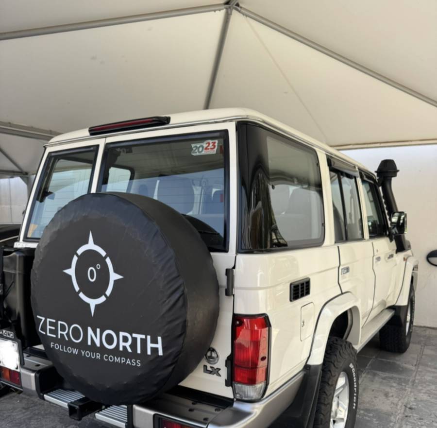 2023 Toyota Land Cruiser LC76 للبيع