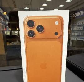 17 pro max للبيع ايفون 