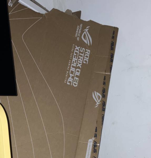 Oled Asus 4k للبيع شاشة