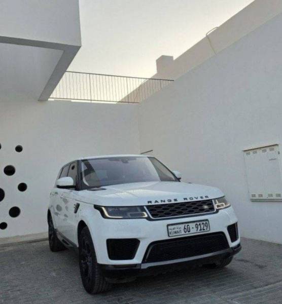 Rangerover sport HSE ۲۰۱۸ للبيع 