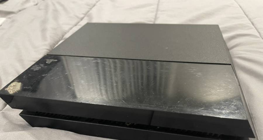 PlayStation للبيع