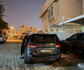 2017 Kia Carnival للبيع 