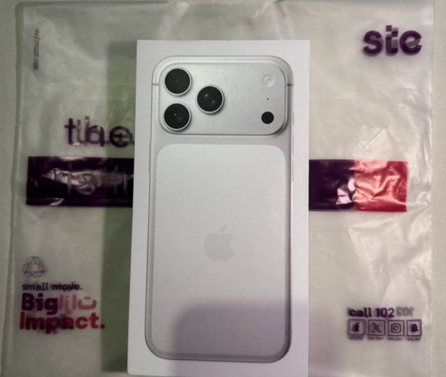 Iphone 17 Pro Max للبيع
