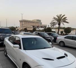 للبيع دوج تشارجر 2015
