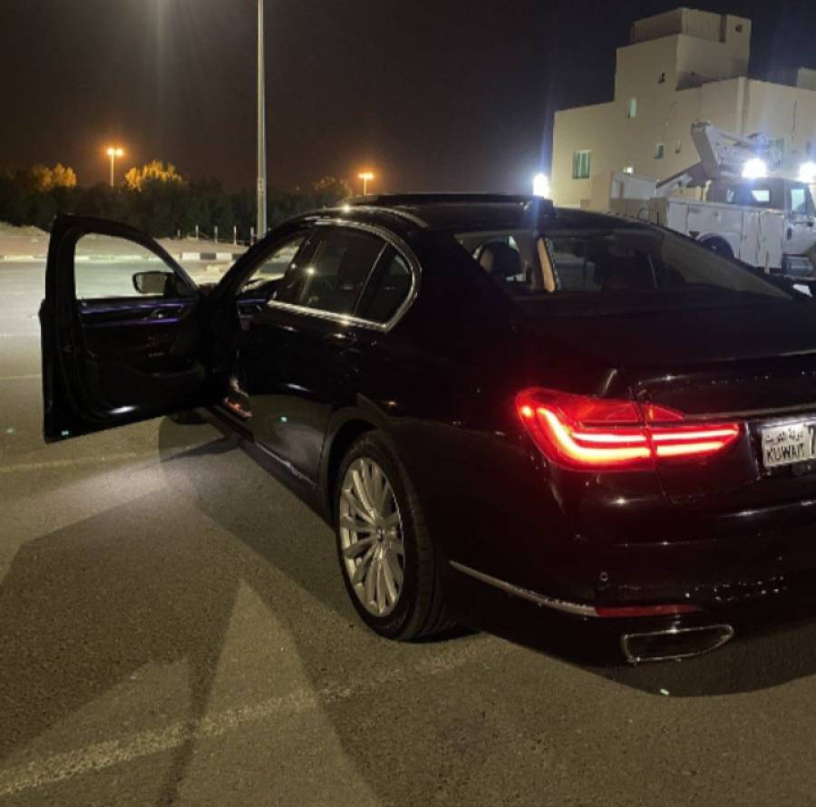 للبيع BMW 740i 2016