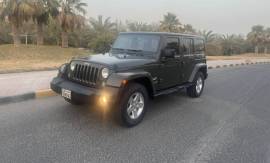 للبيع جيب رانجلر 2015 