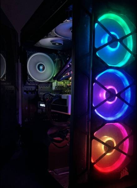للبيع بي سي PC RTX 3070ti