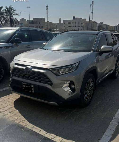 تويوتا راف 4 2020 للبيع 