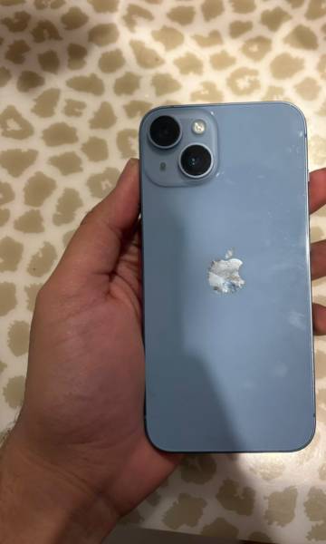 للبيع 14 iPhone