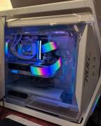 PC Specifications للبيع 