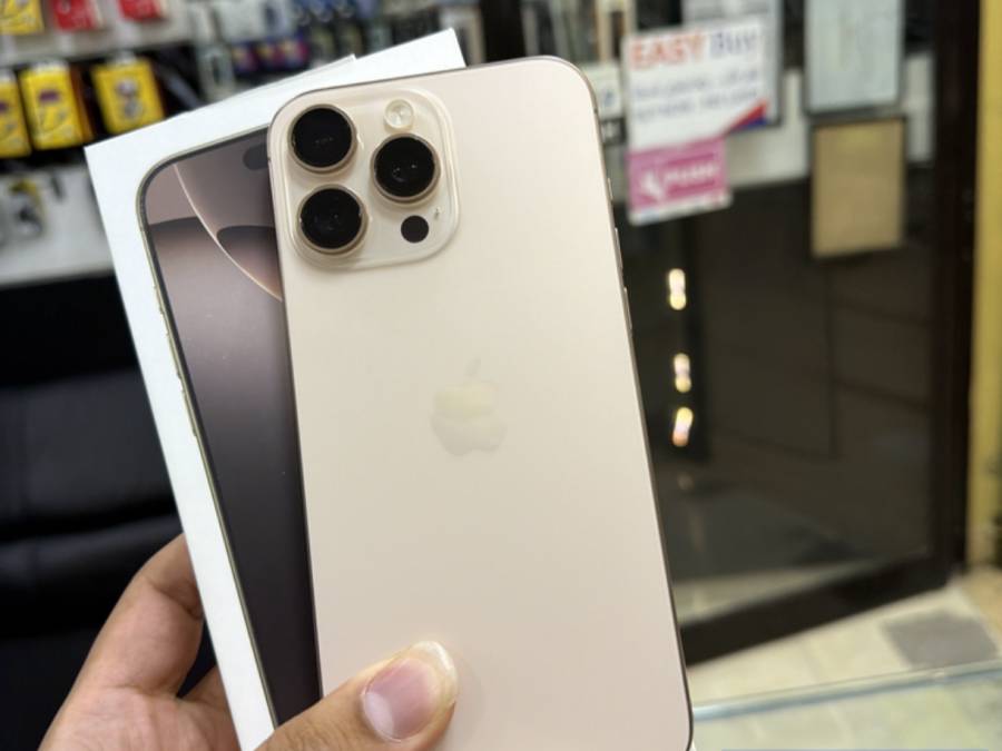 آیفون 16 للبيع 