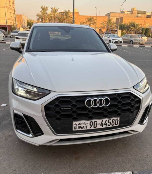 جيب أودي Q5 2025. للبيع 