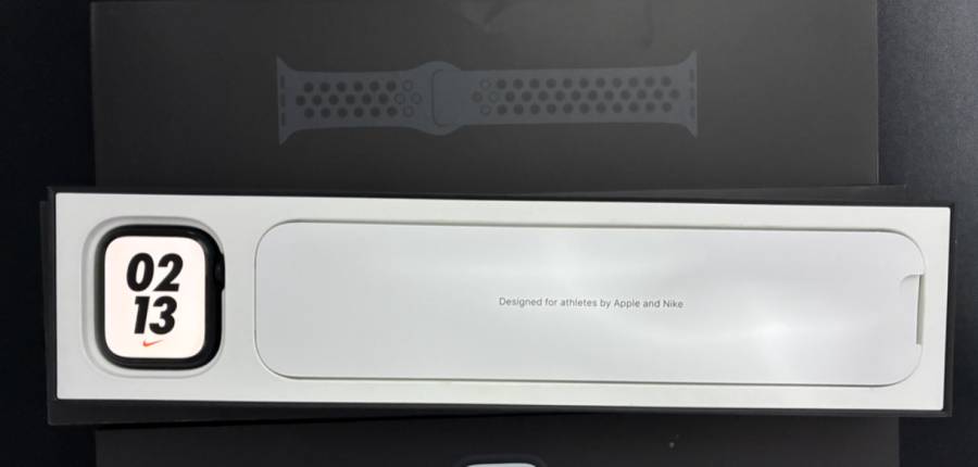 Apple Watch Series 7 للبيع