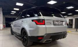 سبورت 2020 V6 للبيع لاند روفر 