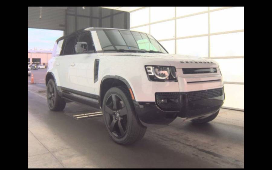 Land Rover Defender 2023 للبيع 