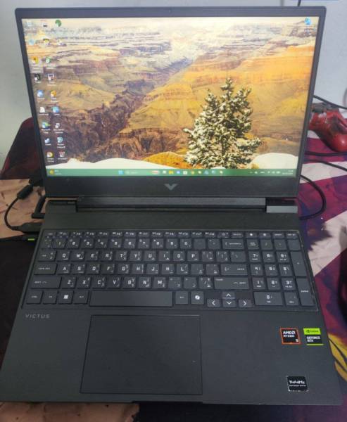 لابتوب جيمنج اتش بي فيكتوس للبيع 