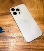 max pro 15 iphone للبيع 