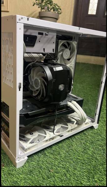 للبيع pc نظيف