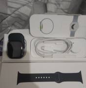 Apple Watch Series 11 للبيع 