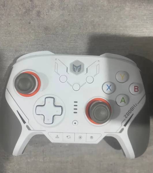 Blitz 2 controller للبيع 