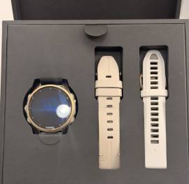 للبيع ساعة قارمن Garmin Fenix 8 للبيع 