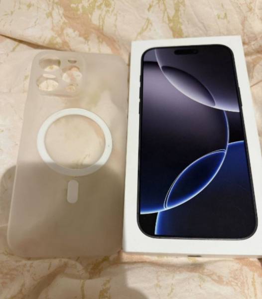  ايفون 16 بروماكس 256 للبيع 