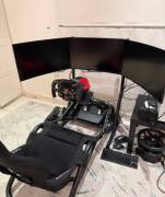 Thrustmaster t818 Ferrari للبيع 