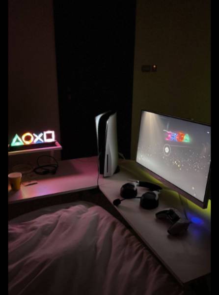  سوني 5 مع شاشة للبيع 