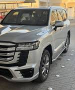 لاندكروزر GXR Aero 2023 للبيع