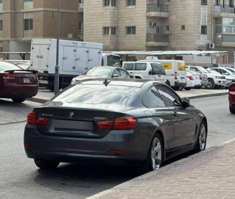 بي ام دبليو 420i موديل 2015 للبيع
