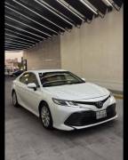 تويوتا كامري موديل ٢٠٢٠ للبيع