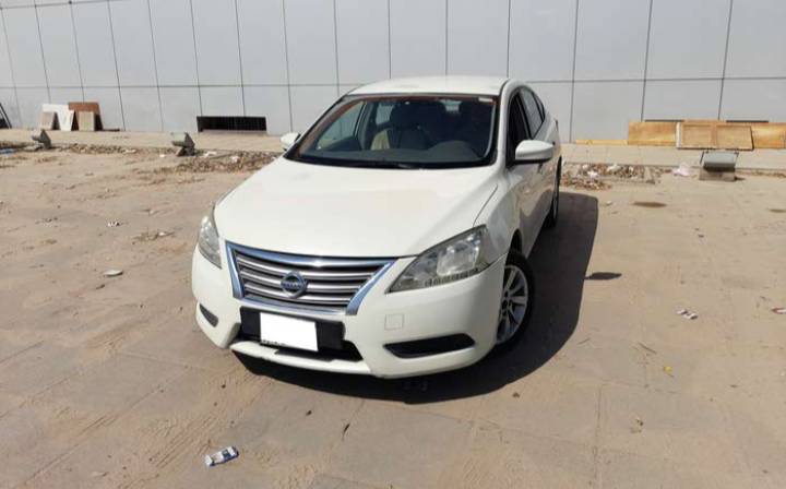 نيسان سنترا موديل 2018 للبيع 