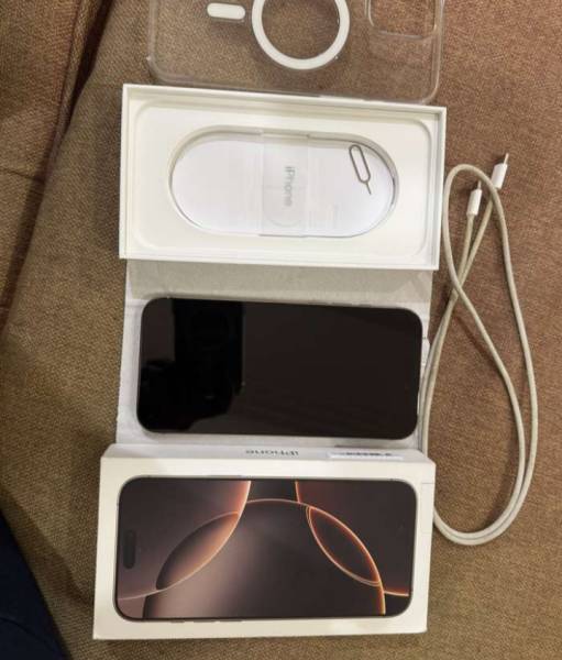 16 برو ماكس للبيع