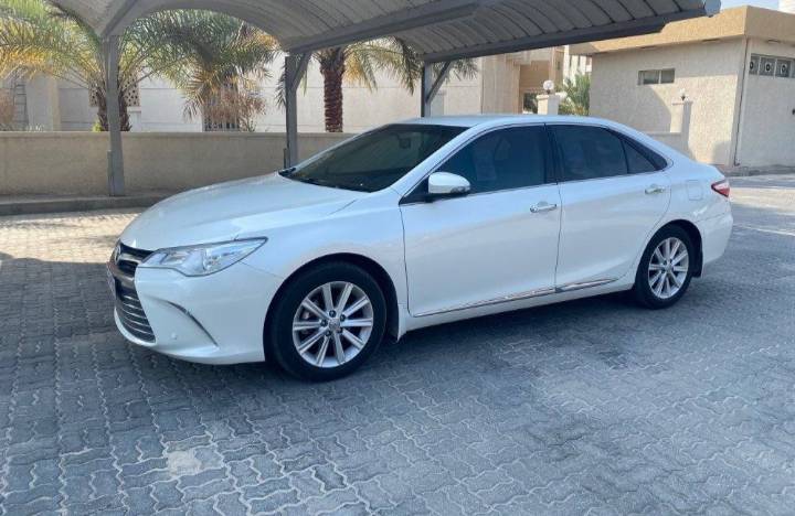 تويوتا كامري 2017 GLX للبيع 