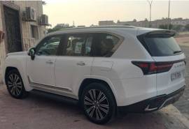 ليكزس LX 2024 للبيع 