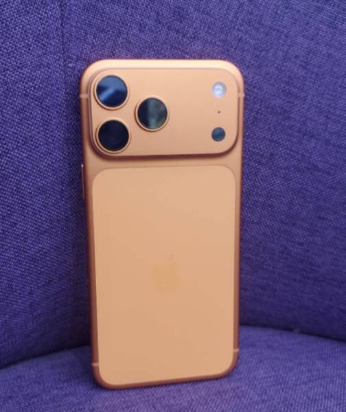 ايفون 17 برو ماكس للبيع 