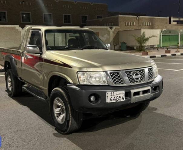 وانيت نيسان سفاري بيك اب ٢٠١٤ للبيع 