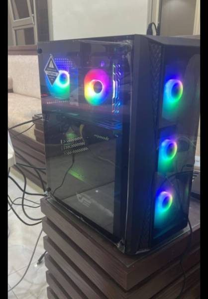 للبيع بس سي 