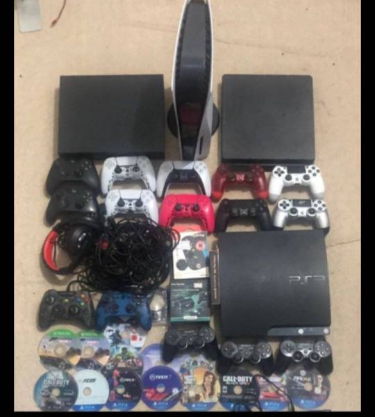 سوني 5 و4 و3 واكس بوكس للبيع 